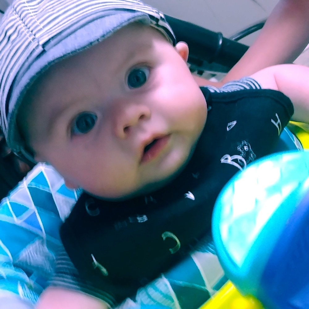 Meet your Posher, Elizabeth